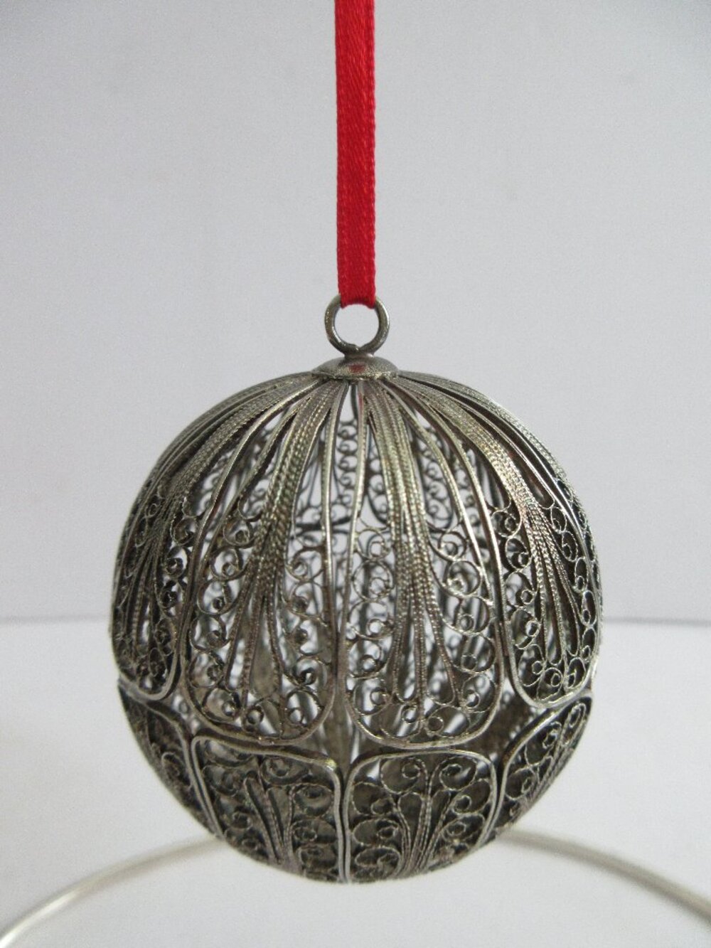 Ross Simons Silver Plate Filigree Christmas Ball Ornament Ornate Openwork Scroll